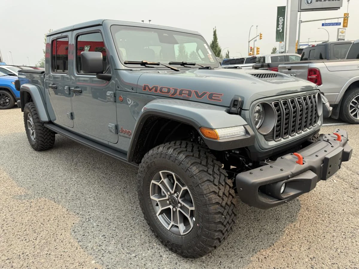 New 2026 Dark blue Jeep Mojave X image 8
