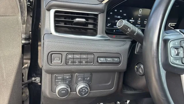 Used 2024 Onyx Black GMC Denali image 21