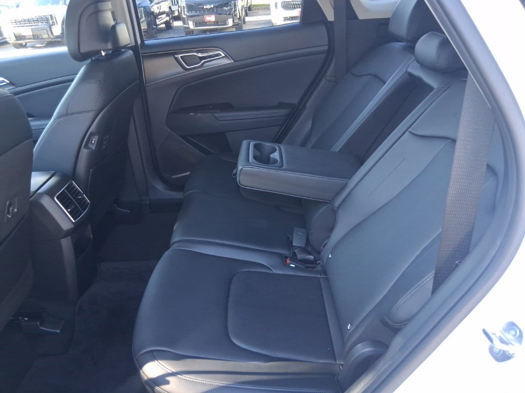 Certified Used 2026 White Kia EX image 19