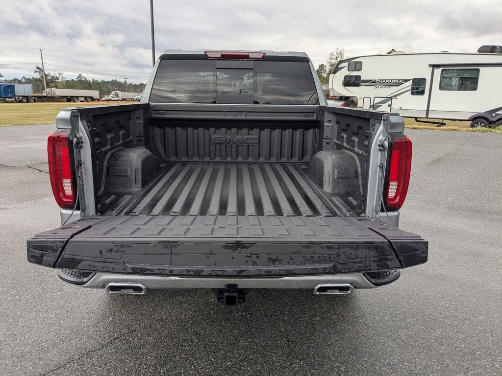 2026 GMC Sierra 1500 SLT - Photo 13