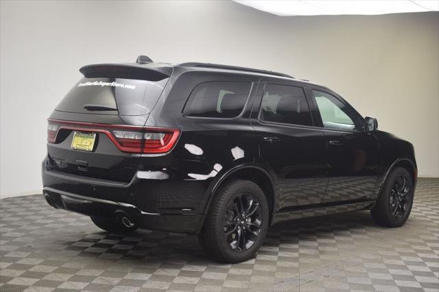 New 2026 Diamond Black Clear-Coat Exterior Paint Dodge GT PLUS image 5