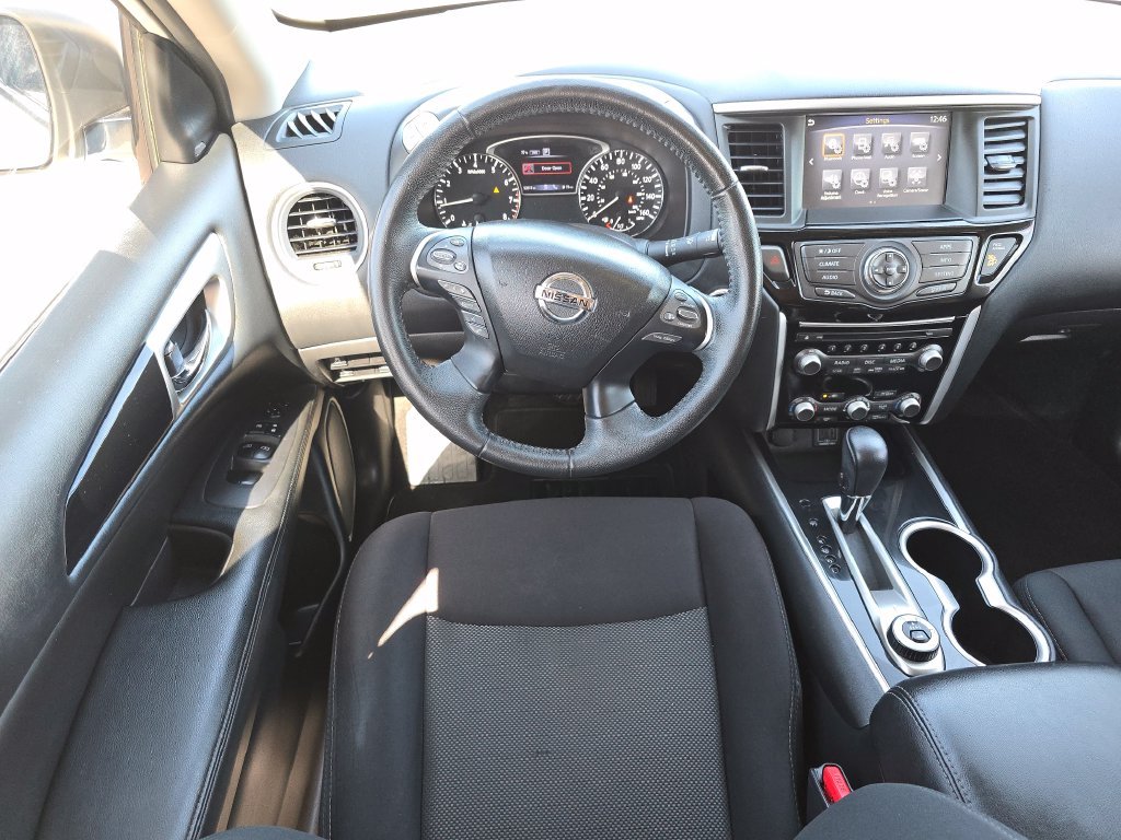 Used 2019 White Nissan SV image 17