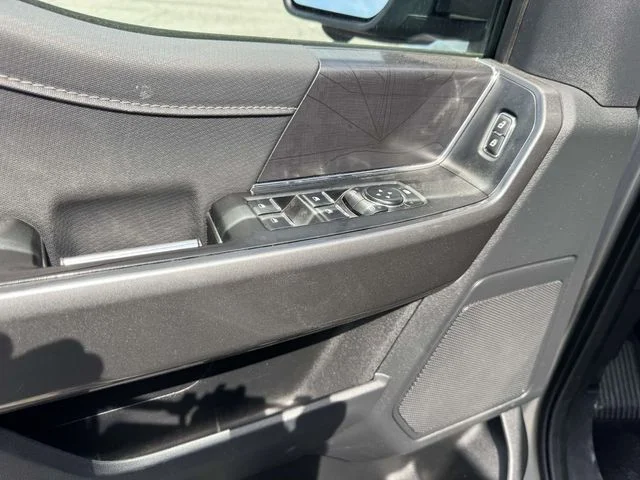 Used 2023 Silver Ford XLT image 22