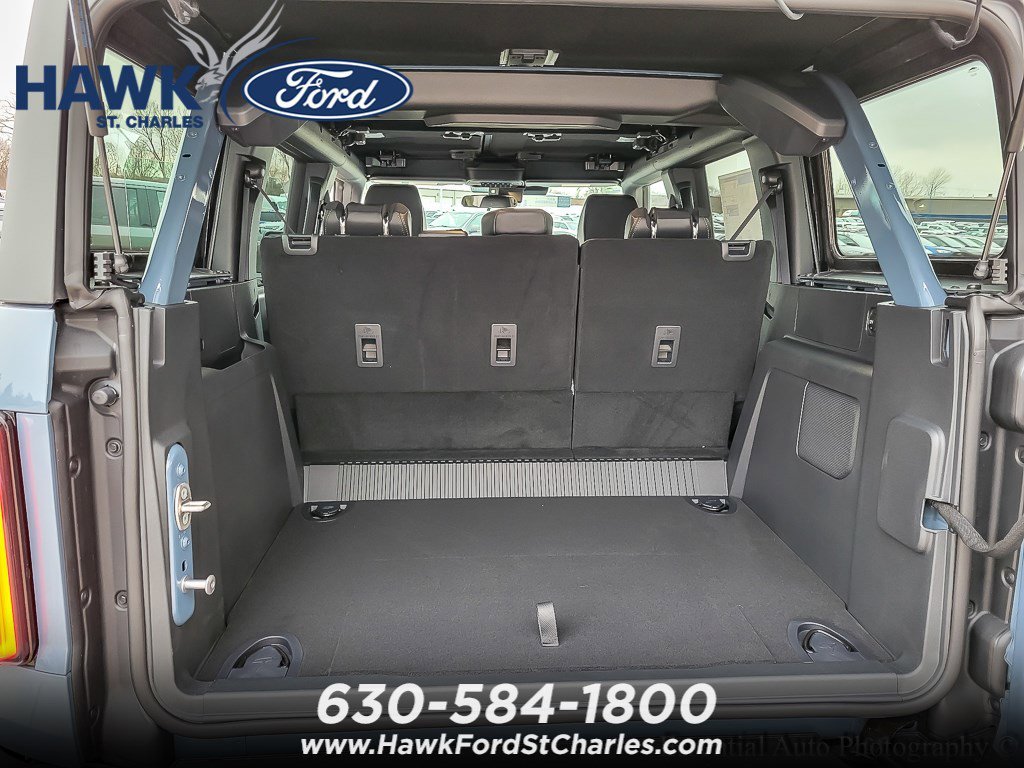 New 2025 Azure Gray Metallic Tri-Coat Ford Badlands® image 16