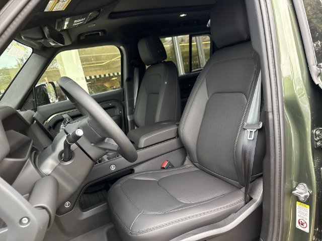 New 2026 Woolstone Green LAND ROVER S image 10