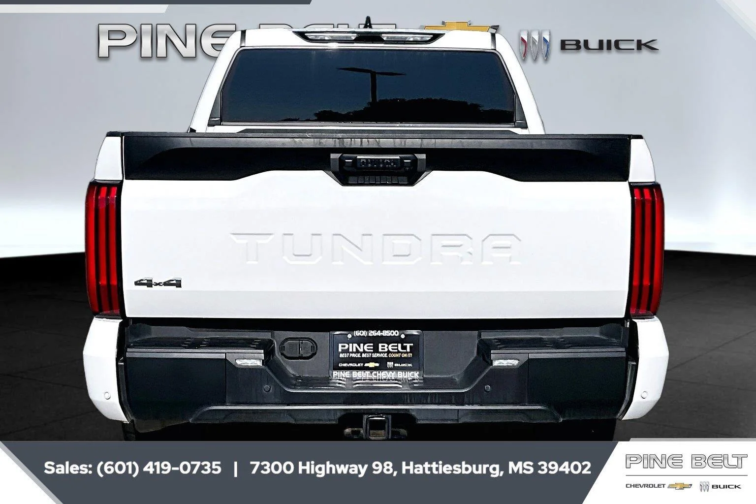 Used 2023 White Toyota SR5 image 4