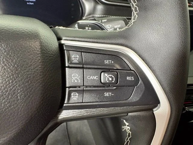 Used 2023 Bright White Clearcoat Jeep Altitude image 27