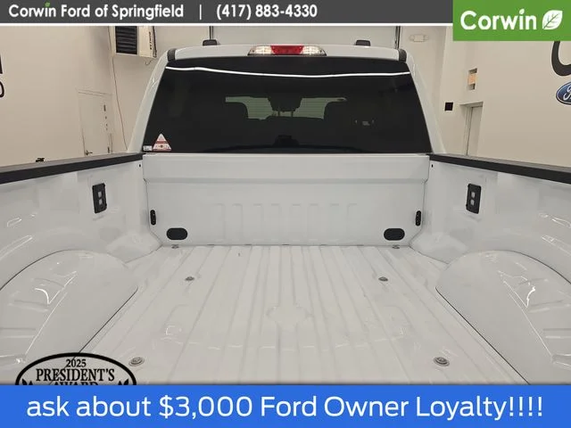 New 2026 Oxford White Ford F-250® XLT image 19