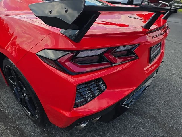 Used 2020 Red Chevrolet Stingray image 32