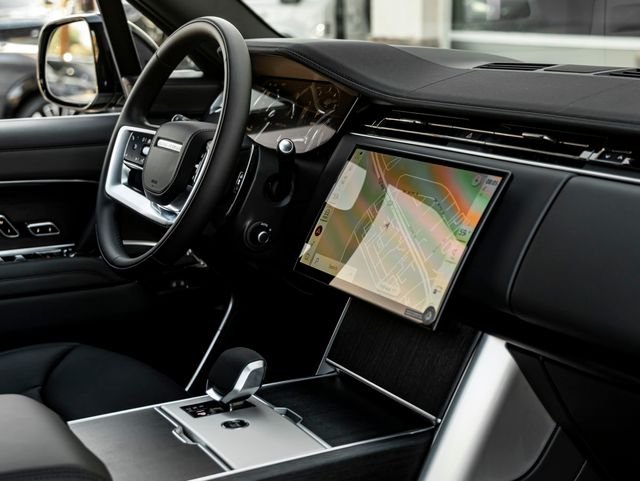 New 2026 Fuji White Land Rover SE image 39