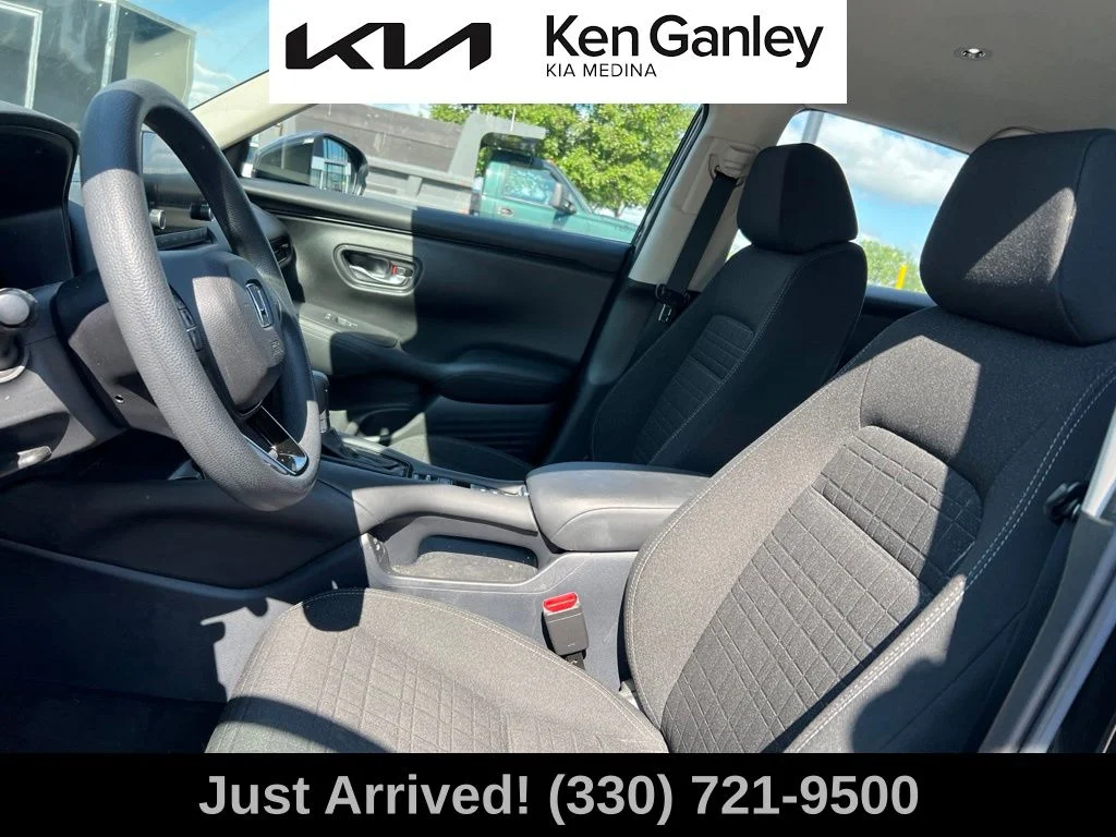 Used 2024  Honda LX image 11