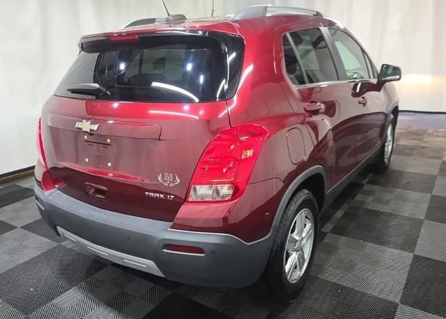 Used 2016 Crimson Metallic Chevrolet LT image 2