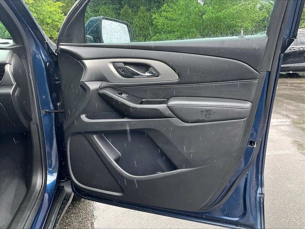 Used 2023 Blue Chevrolet LT image 12