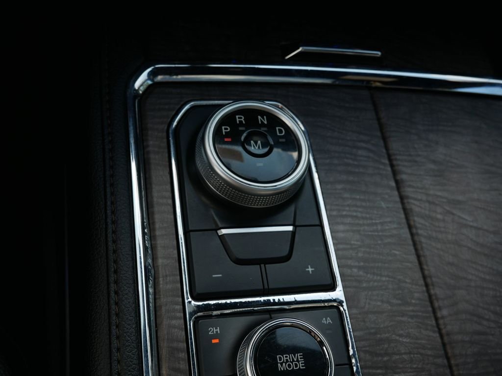Used 2021 Gray Ford Limited image 24