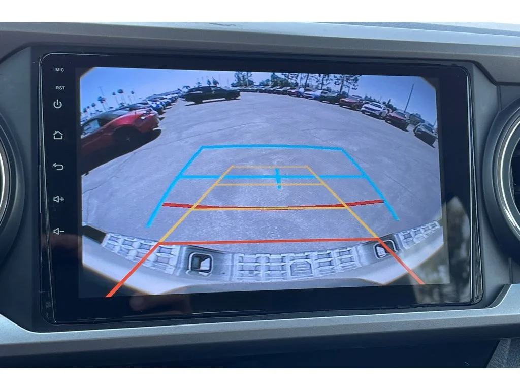 Used 2018 Quicksand Toyota SR5 image 26