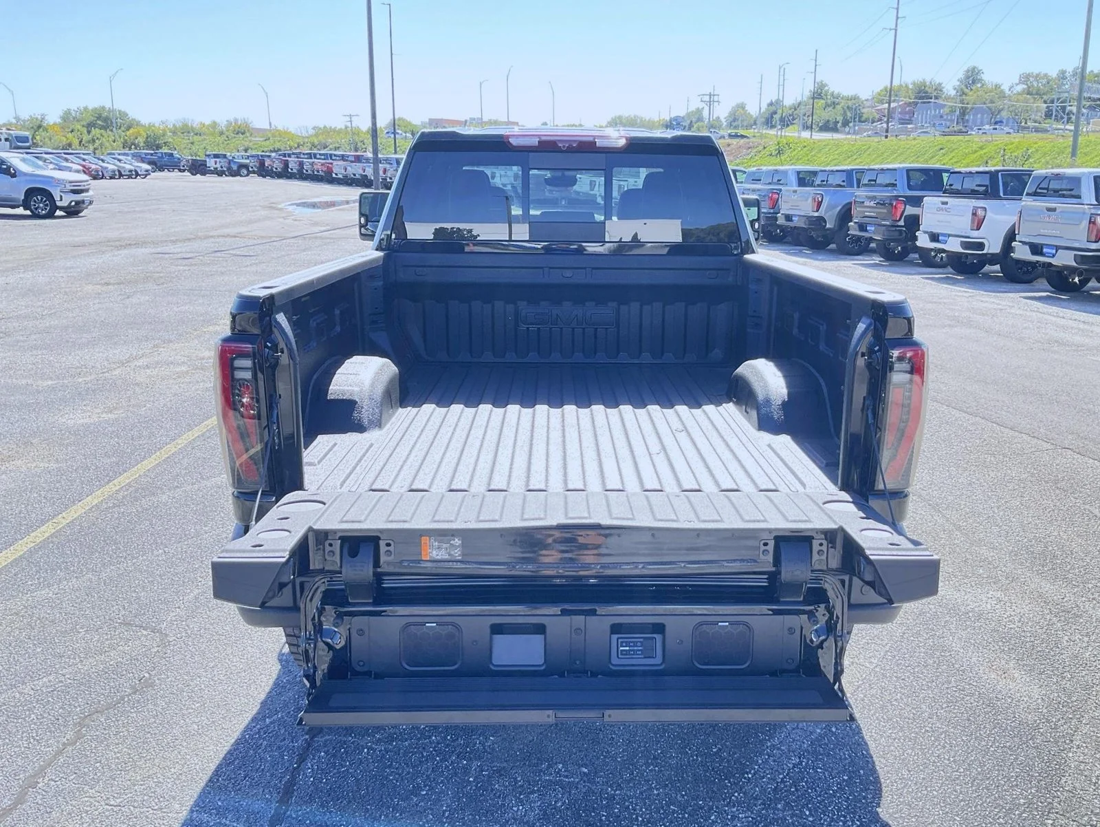 New 2026 Onyx Black GMC AT4X image 22