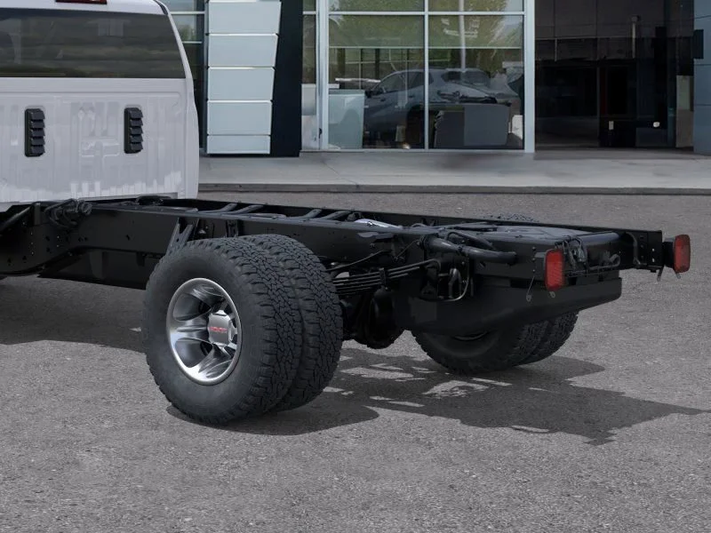 New 2026 Summit White GMC Pro image 14