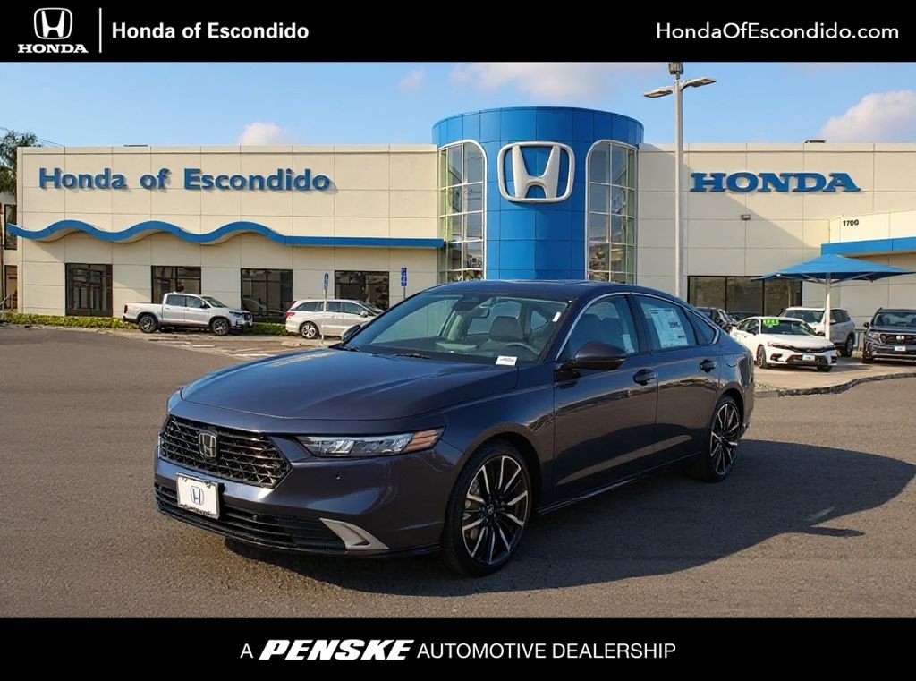 2026 Honda Accord Hybrid Touring's photo