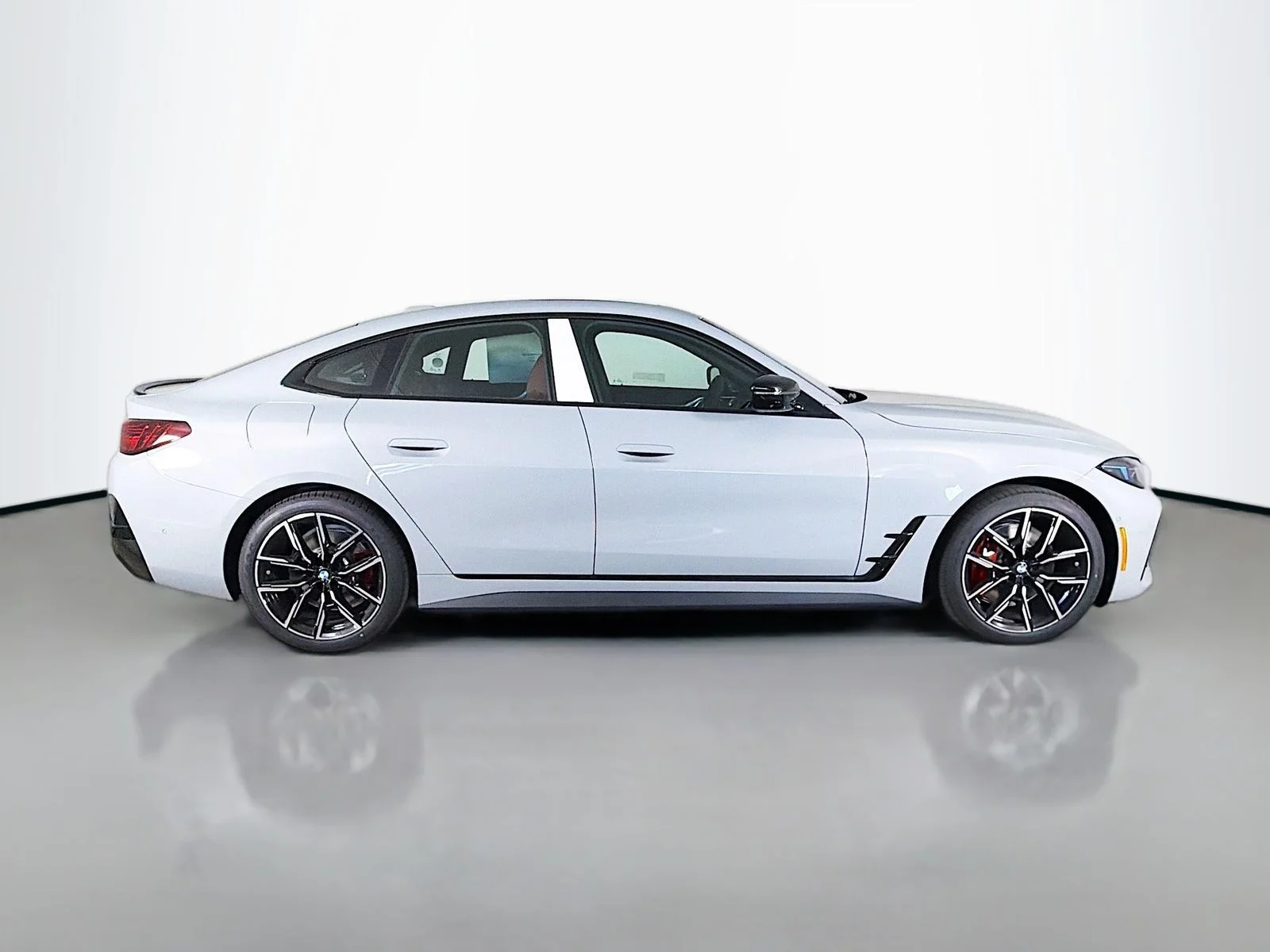 New 2026 Brooklyn Grey Metallic BMW eDrive40 image 8