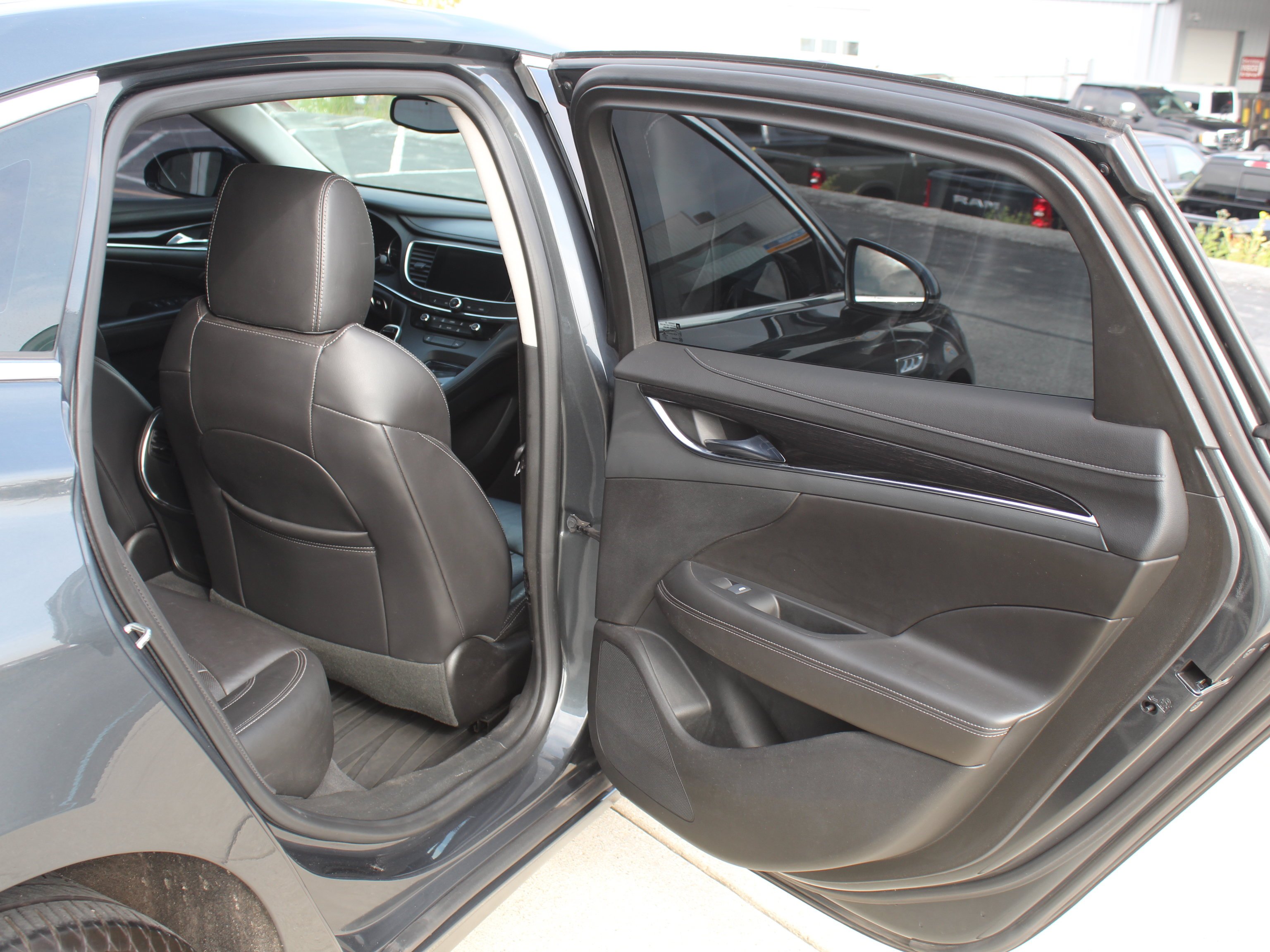 Used 2017 GRAPHITE GRAY METALLIC Buick Essence image 23