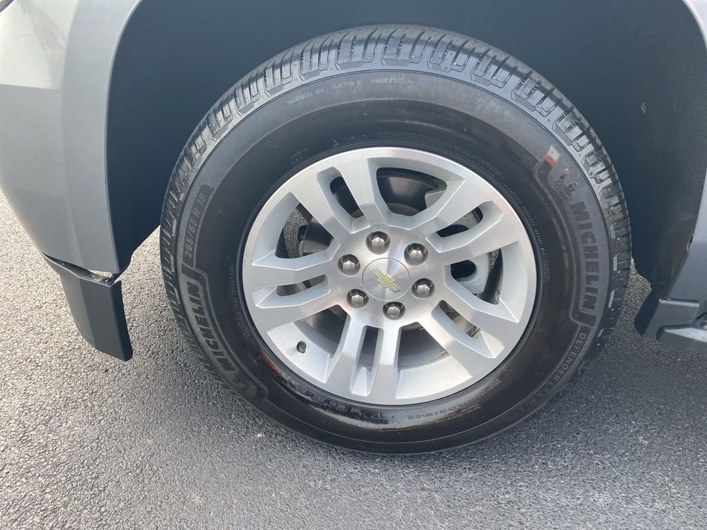 Used 2019 Gray Chevrolet LT image 42
