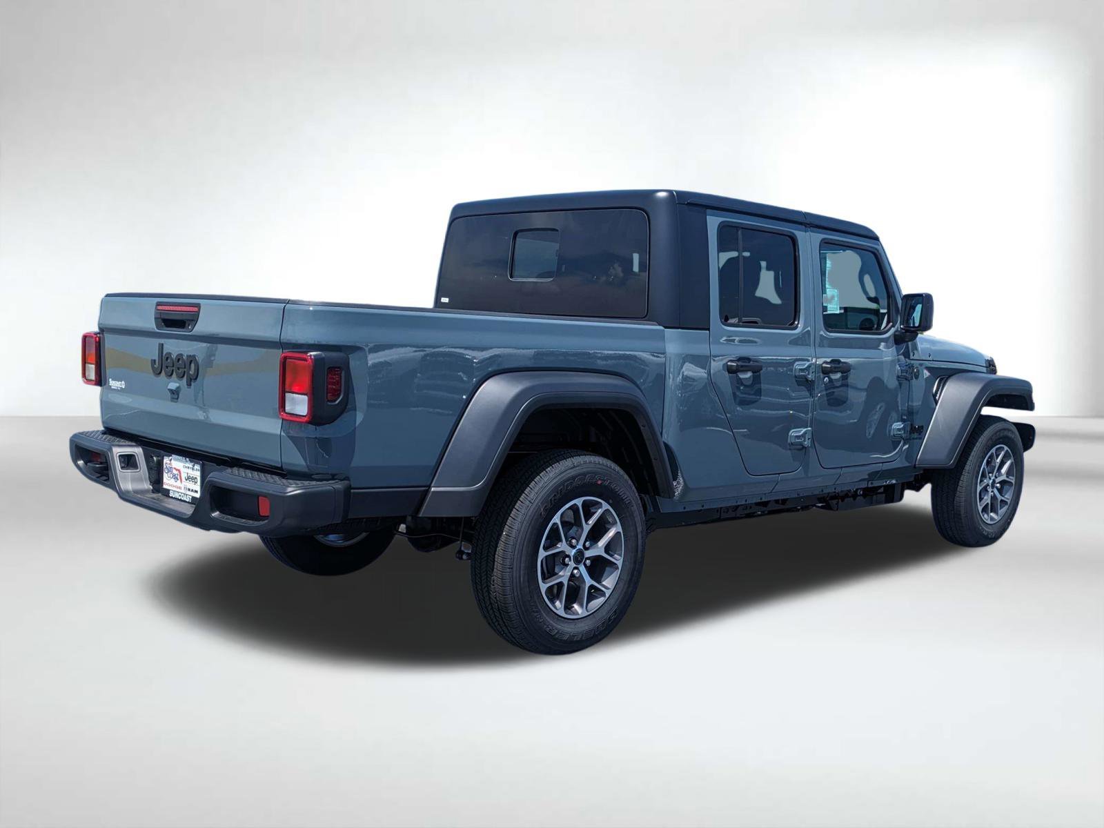 New 2026 Anvil Clear-Coat Exterior Paint Jeep Sport S image 4