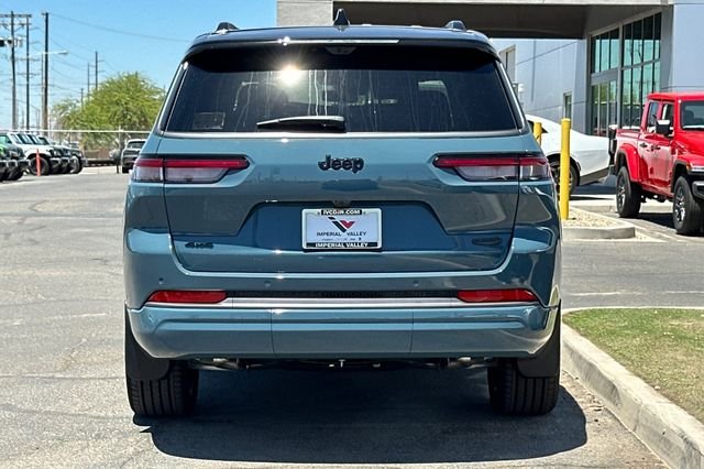 New 2026 Steel Blue Exterior Paint Jeep Summit image 4
