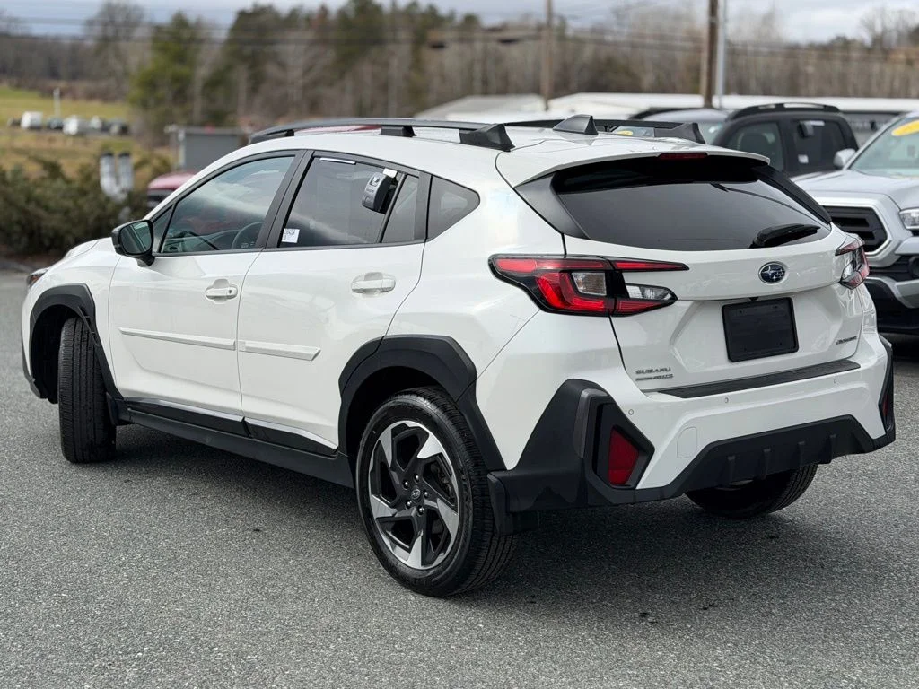Used 2025 White Subaru Limited image 3
