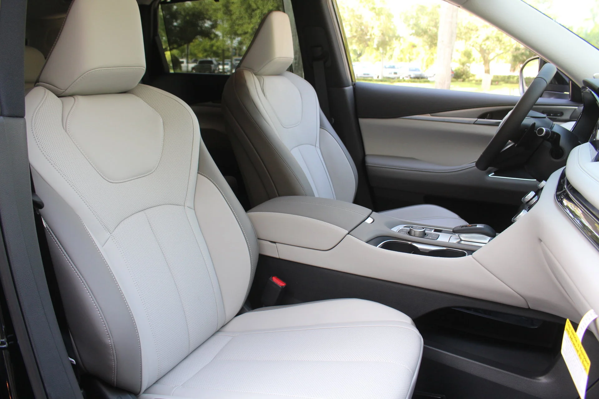 2026 INFINITI QX60 LUXE - Photo 21