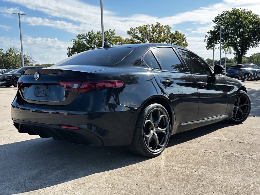 Used 2019 Black Alfa Romeo Ti Sport image 5