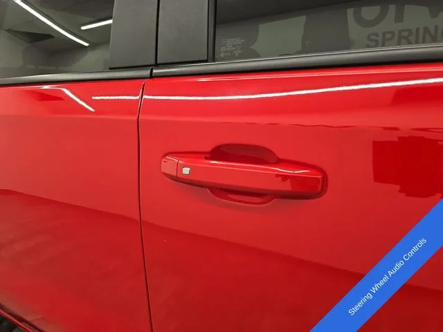 Used 2019 Red Chevrolet RST image 9