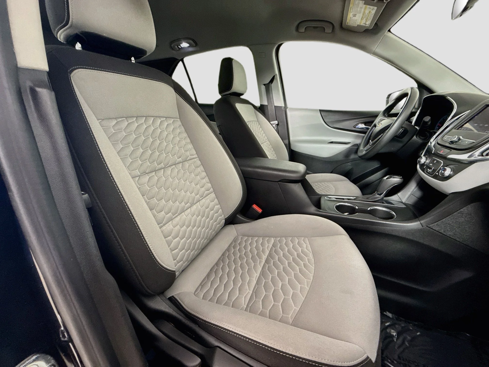 Used 2020 MOSAIC BLACK METALLIC Chevrolet LS image 29