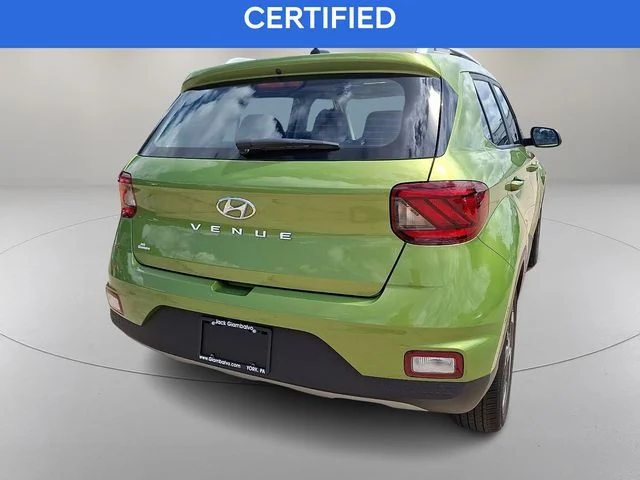 Used 2023 Green Hyundai SEL image 10