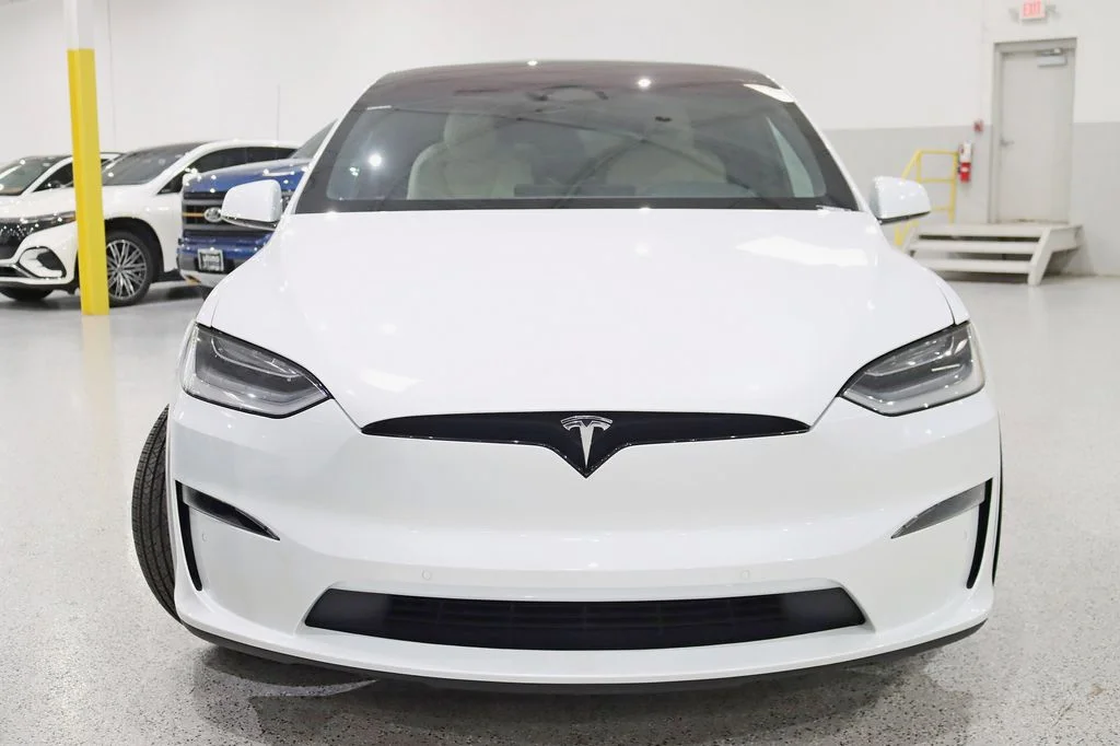 2022 Tesla Model X Base