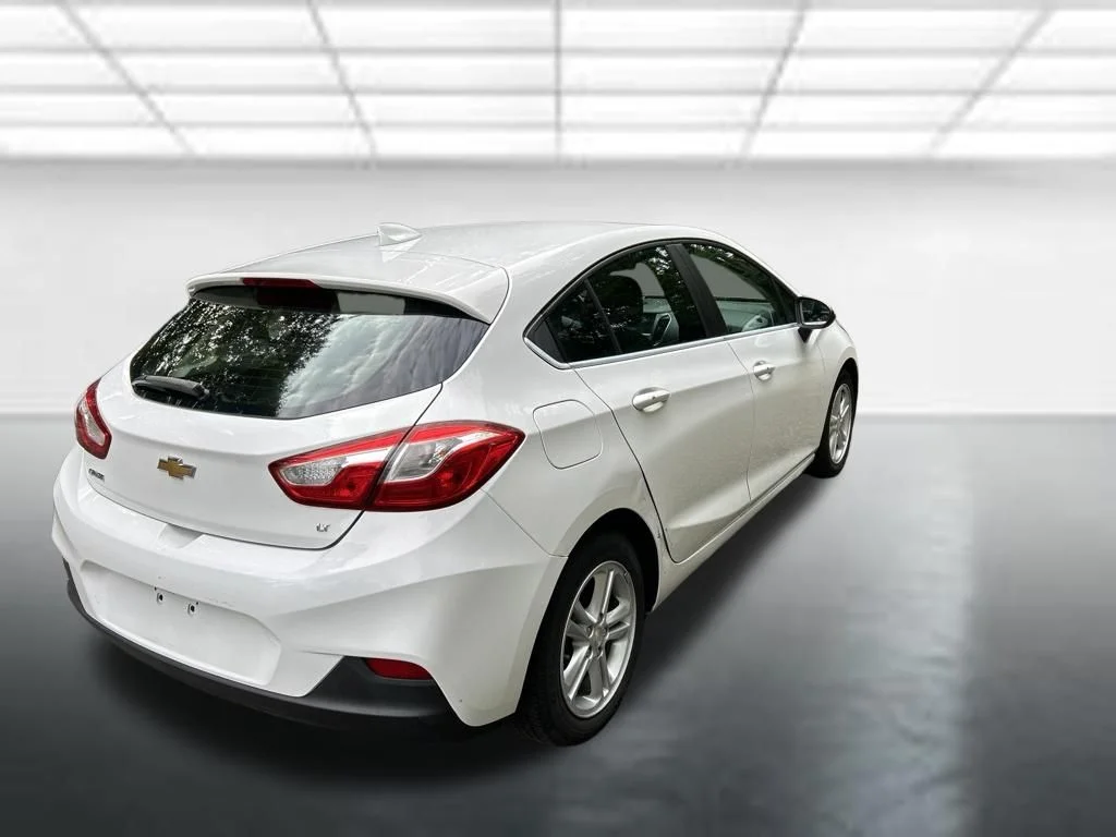 Used 2017 White Chevrolet LT image 6