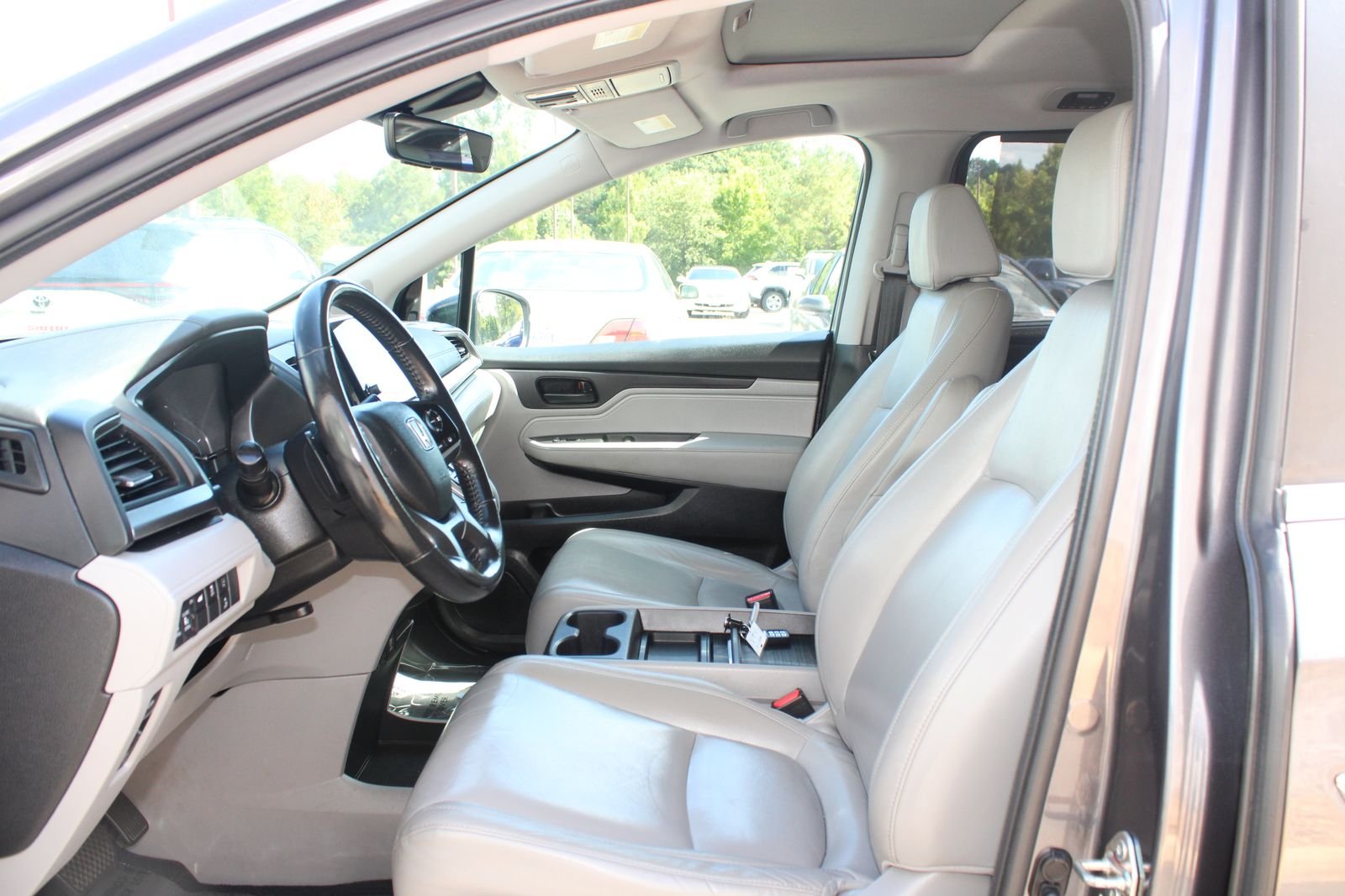 Used 2019  Honda EX-L image 9