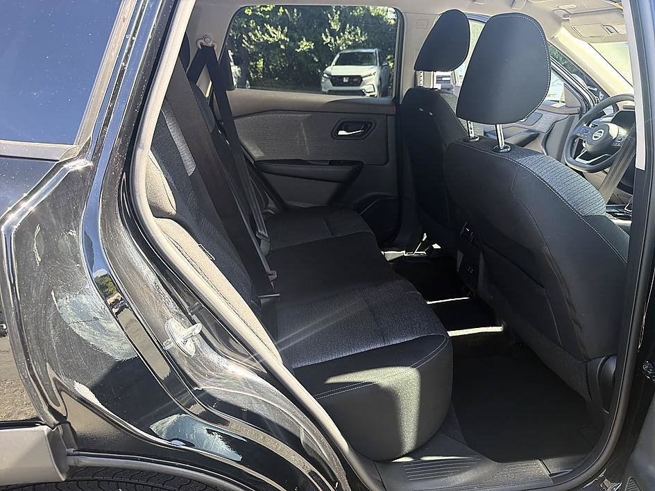 Used 2021 Super Black Nissan SV image 21