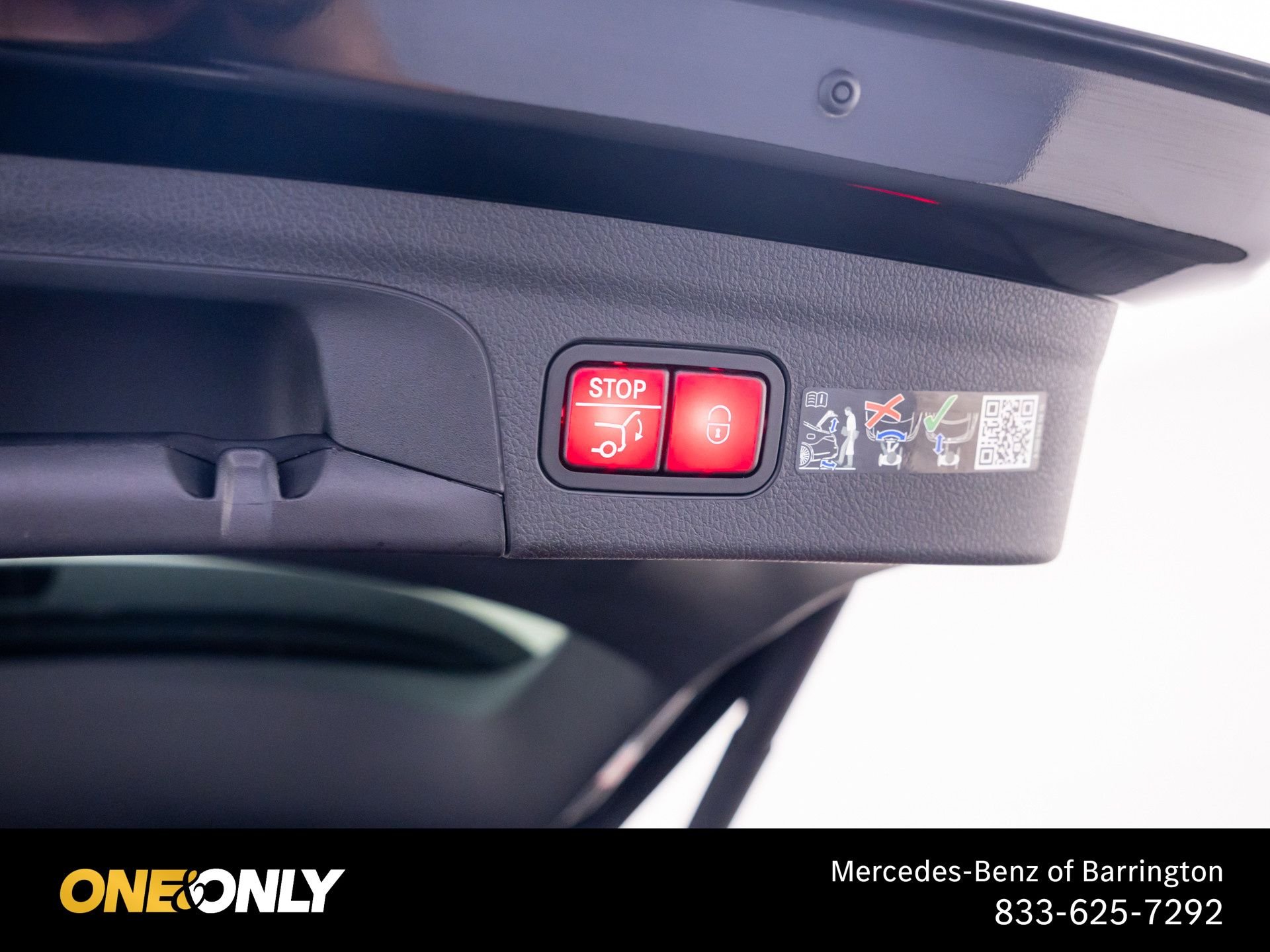 Certified Used 2025 Black Mercedes-Benz GLE 450 image 38