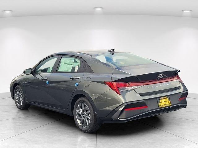 New 2026 Gray Hyundai Blue image 5
