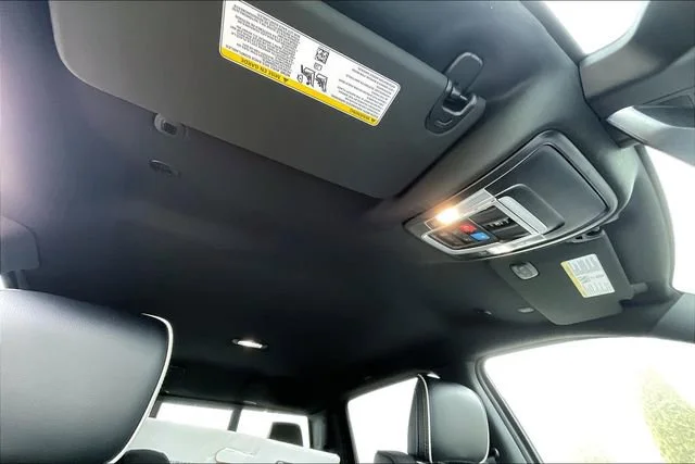 2025 RAM 1500 Laramie - Photo 25