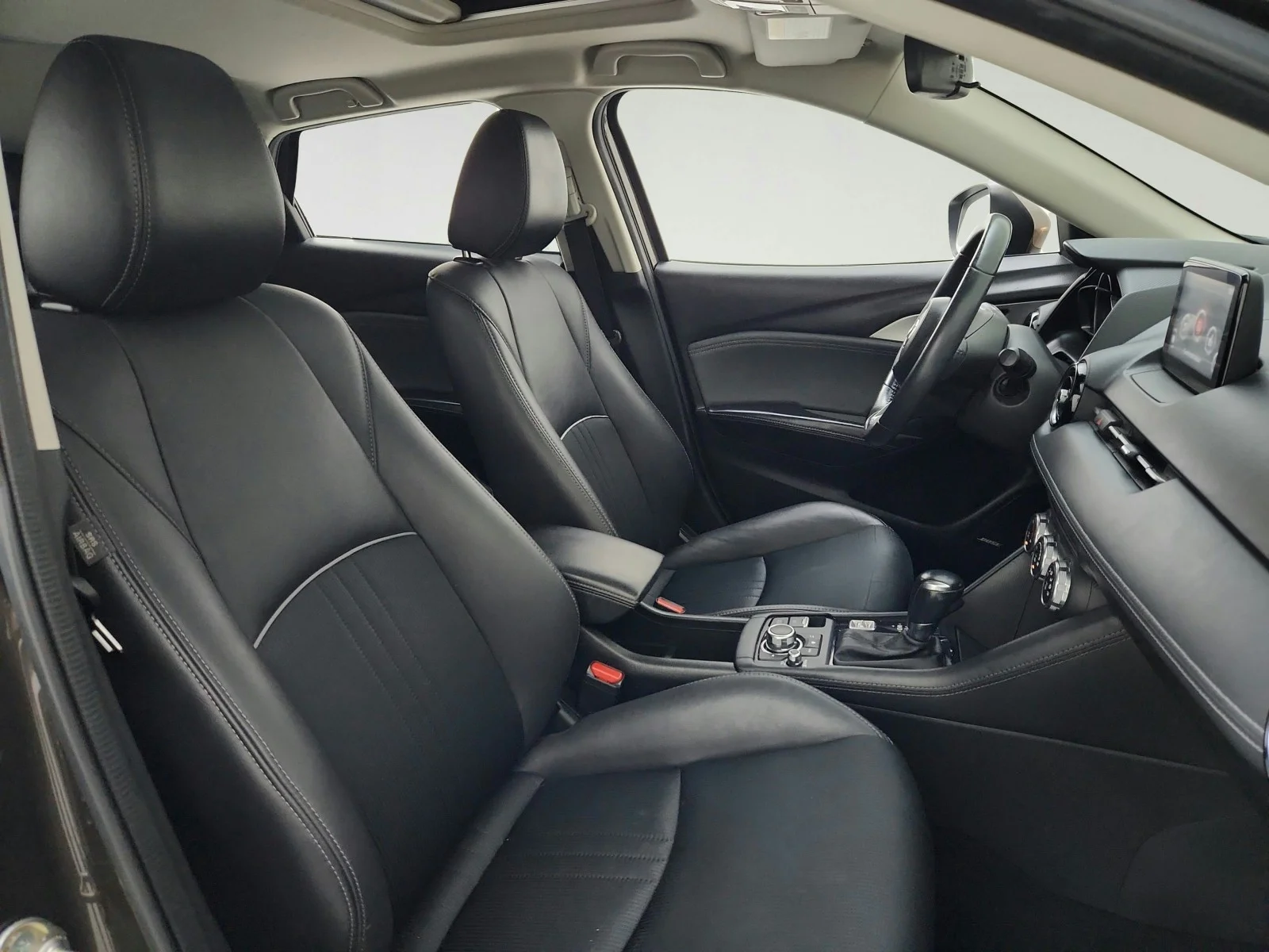 Used 2019 Titanium Flash Mica Mazda Touring image 29