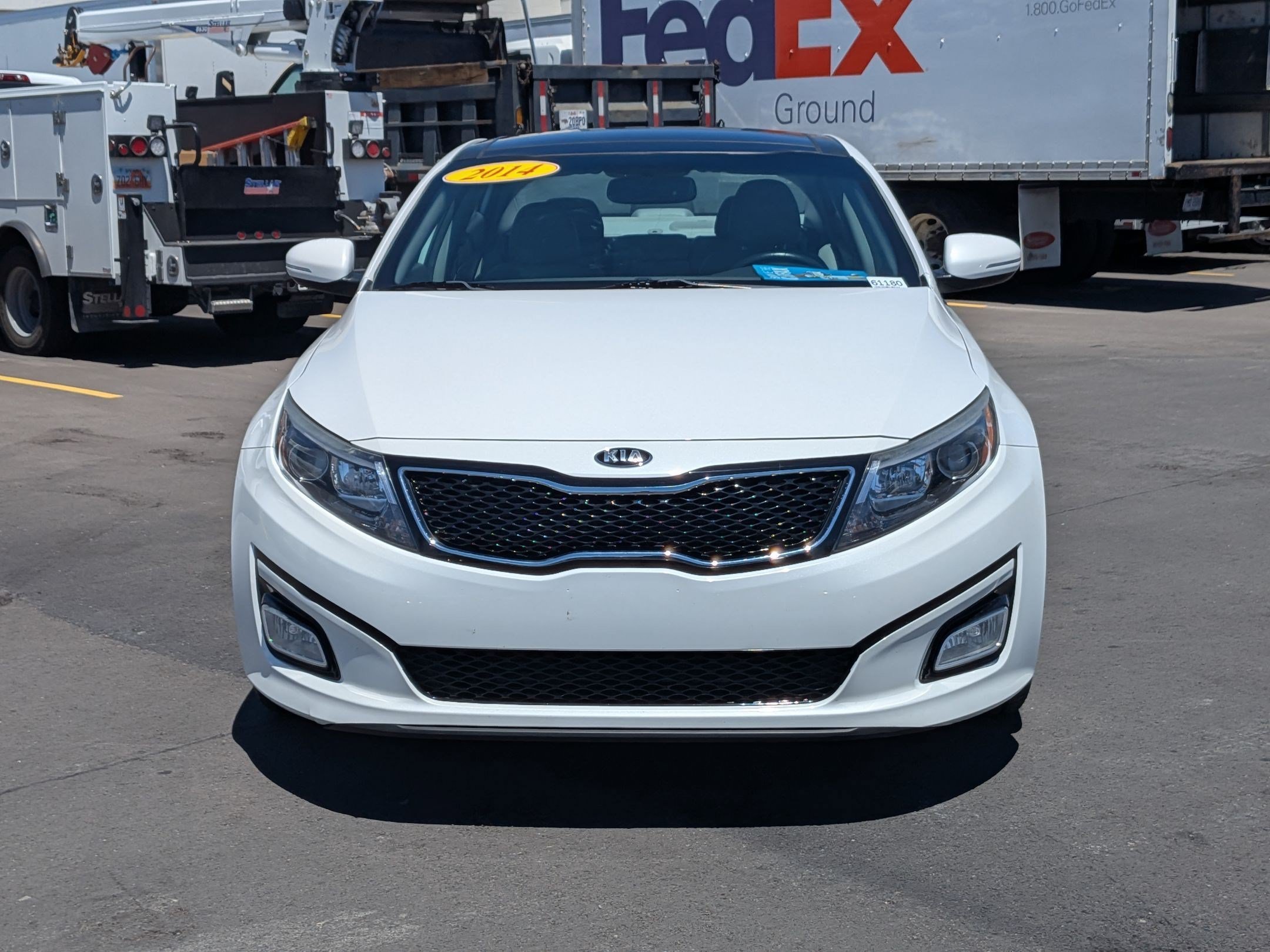 Used 2014 Snow White Pearl Kia EX image 8