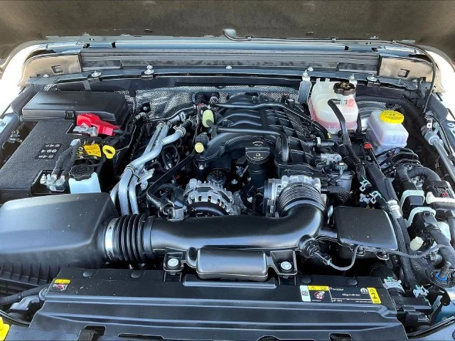 Used 2024 Gray Jeep Sport S image 31