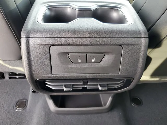 New 2026 Carpeted floor covering Chevrolet LT - Extended Range image 15