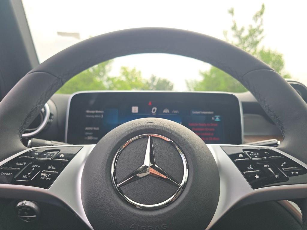 New 2026 Cirrus Silver Metallic Mercedes-Benz GLC 300 image 28