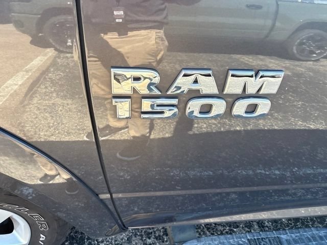 Used 2015 Granite Crystal Metallic Clearcoat Ram Outdoorsman image 16