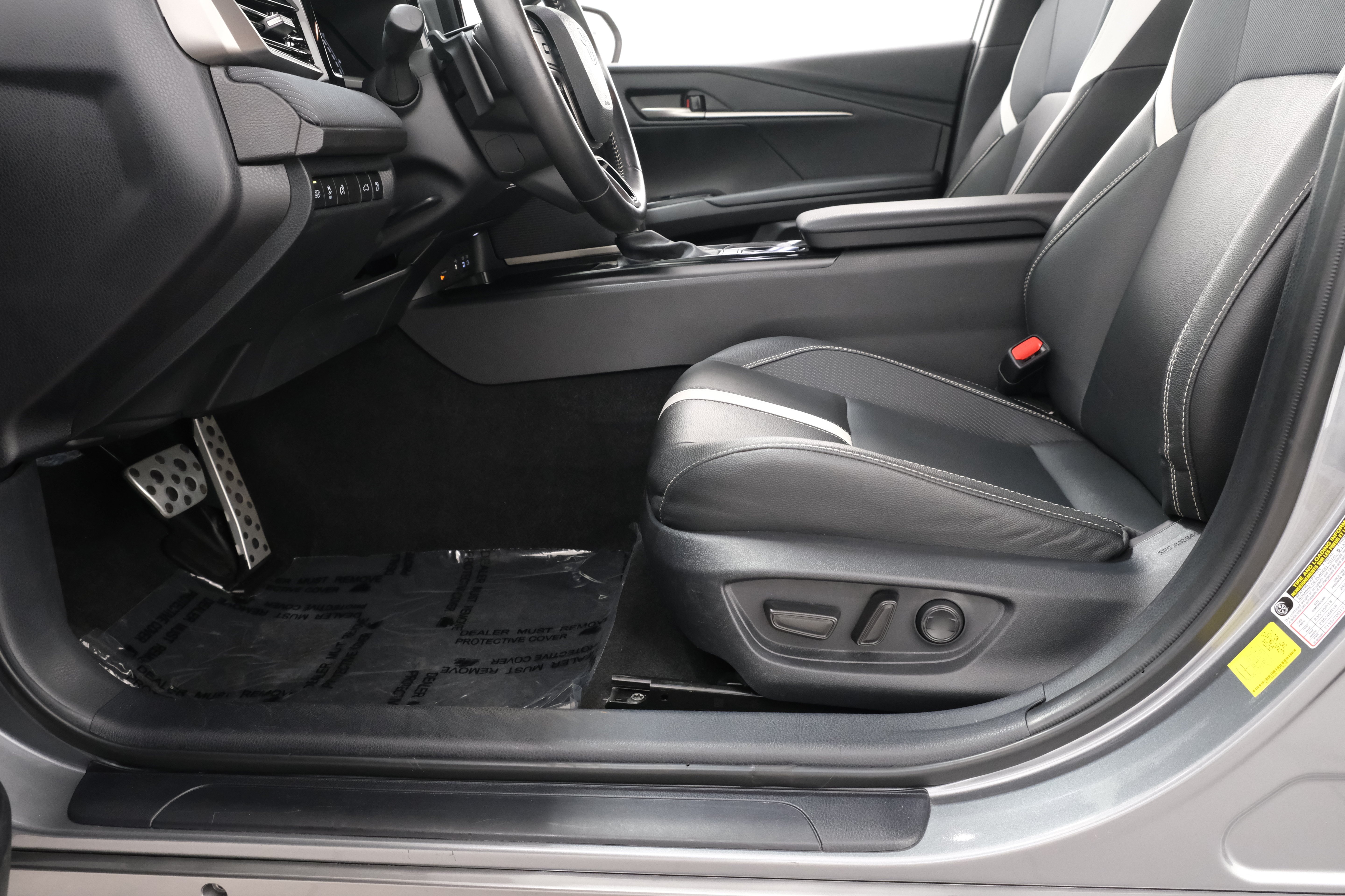Used 2025 Heavy Metal Toyota SE image 31