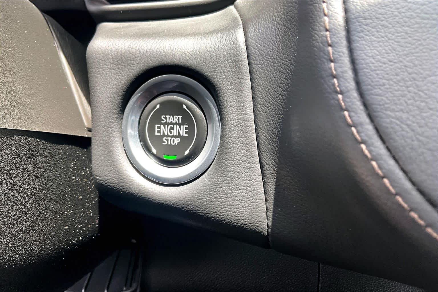 Used 2022 Dark Ash Metallic Chevrolet High Country image 68