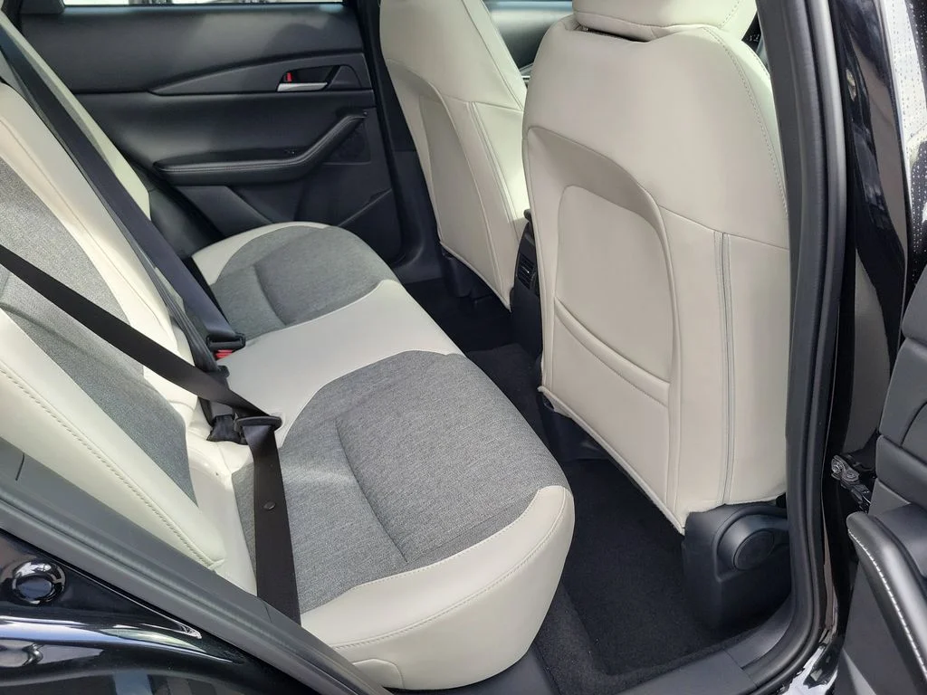 2026 Mazda CX-30 Aire Edition - Photo 16