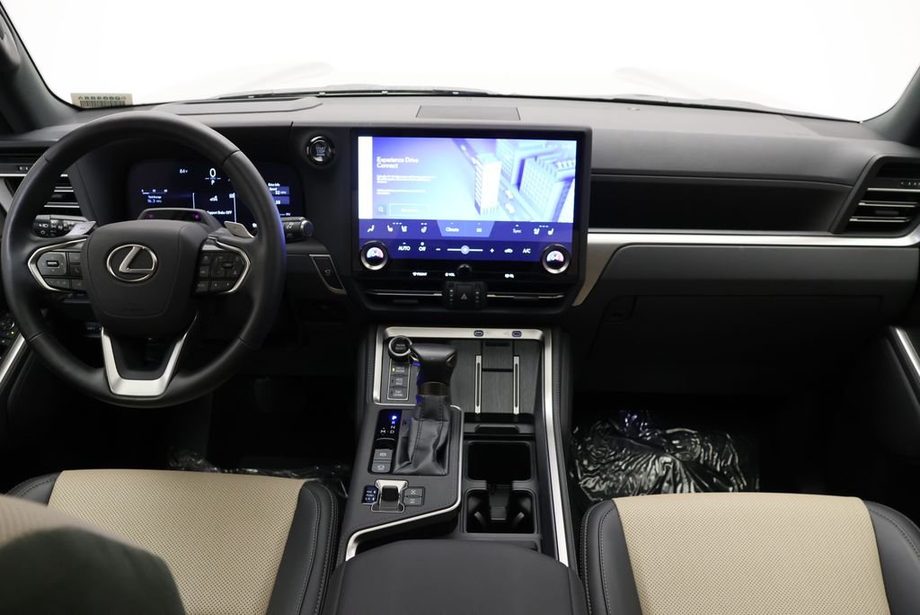 2025 Lexus GX Overtrail - Photo 16
